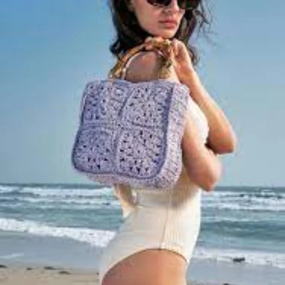 Lilac Crochet Handbag with Bamboo Handles – Boho Summer Shoulder Purse - Picture 3 of 4
